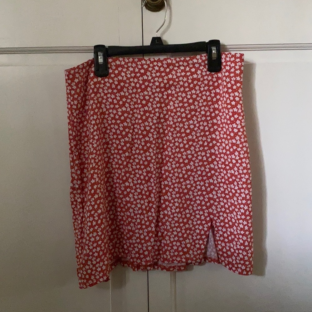NEW PacSun White and Red Floral Mini Skirt
